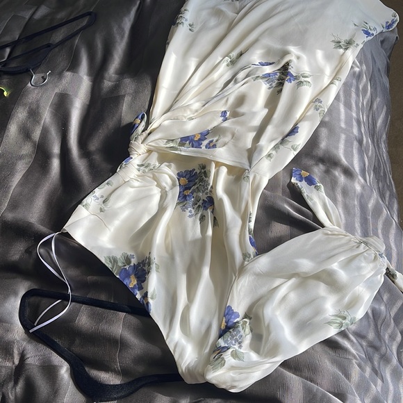 Reformation one shoulder midi dress - Picture 6 of 8